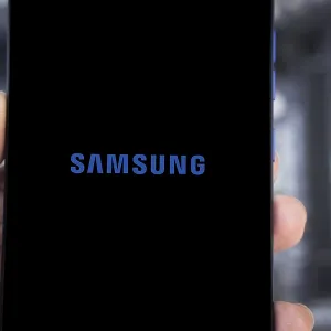 SAMSUNG logo, brand on the smartphone screen SAMSUNG logo, brand on the smartphone screen