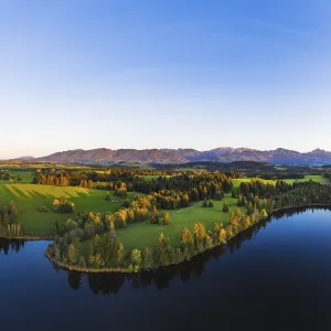 Schmutterweiher in the evening light