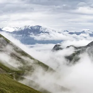 Sea of clouds in the mountains