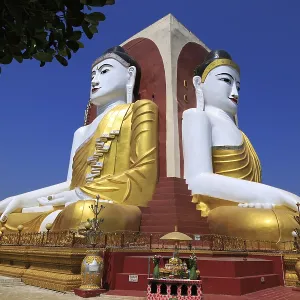 Seated Buddha statues at the Kyaik Pun Pagoda in Bago