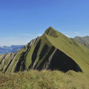 Sharp mountain ridge