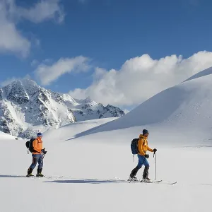 Ski mountaineers on tour to Pilan