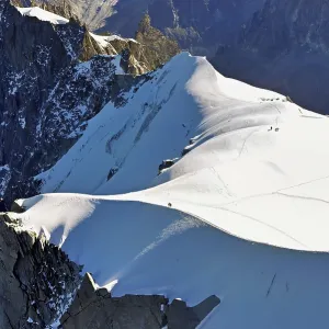 Snow-covered mountain ridge, Aiguille du Midi mountain station viewing platform