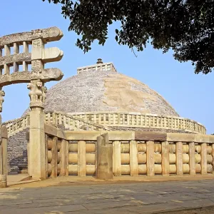 South gateway of stupa no 1, Sanchi near Bhopal South gateway of stupa no 1, Sanchi near Bhopal