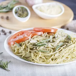 Spaghetti pasta with pesto sauce Spaghetti pasta with pesto sauce