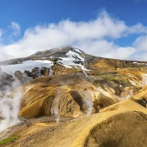 Steaming springs and colourful rhyolite mountains