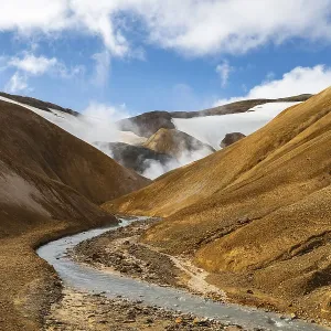 Steaming springs and colourful rhyolite mountains