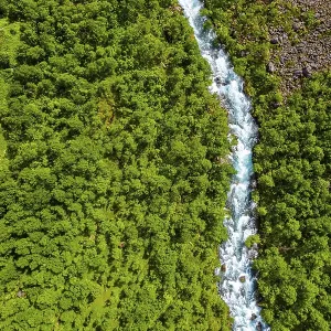 The Stigfossen waterfall. Canyon road