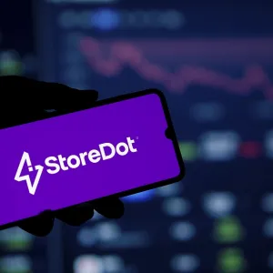 storedot logo is displayed on smartphone storedot logo is displayed on smartphone