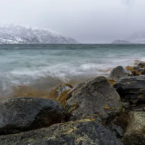 Stormy winter weather at the coast Stormy winter weather at the coast