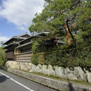 Street with traditional structures near the Nanzenji Temple