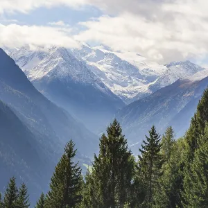 Stubai Glacier with Zuckerhutl Mountain