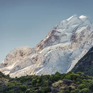 Summit of the Aoraki, Mount Cook Summit of the Aoraki, Mount Cook