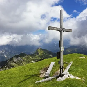 Summit cross on the Gamsfeld, Russbach