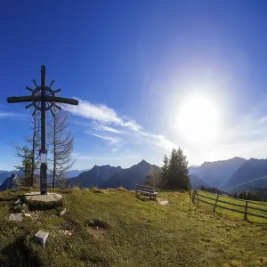 Summit cross on the Hochthron Postalm