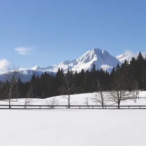 Seefeld Winter Landscape Print - Snowy Mountain Panorama Seefeld Winter Landscape Print - Snowy Mountain Panorama