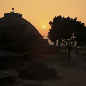 Sunset against Stupa 1 constructed by king Ashoka