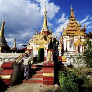 Temples, pagodas, Nyaungshwe on Lake Inle Temples, pagodas, Nyaungshwe on Lake Inle