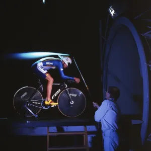 Testing an olympic bicycle in the wind tunnel of the TU Dresden