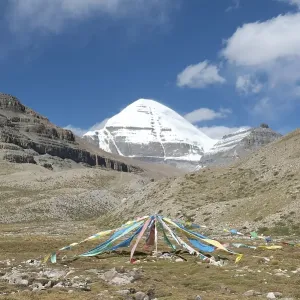 Tibetan Buddhism, colorful prayer flags