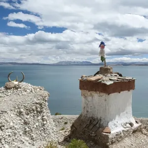 Tibetan Buddhism, Stupa or Chorten