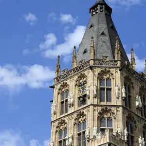 Town Hall Tower to Cologne City Hall