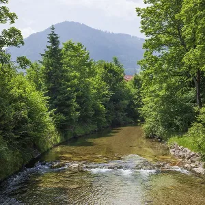 Urschlauer Achen river with mountains
