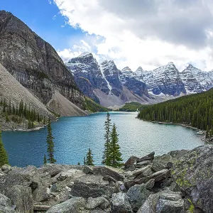 Valley of the Ten Peaks. One of the most beautiful lakes in the world - Moraine Lake