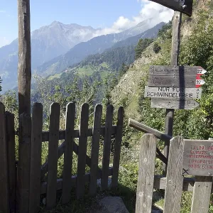 Vellauer Felsenweg Vellauer Felsenweg