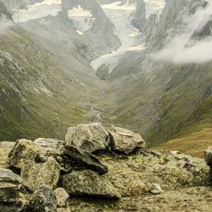 View from the Hohe Mut over to the Gaisbergferner and the Gurgler Kamm in the Otztal Alps View from the Hohe Mut over to the Gaisbergferner and the Gurgler Kamm in the Otztal Alps