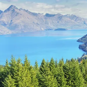 View across Lake Wakatipu and Remarkables Mountain Range View across Lake Wakatipu and Remarkables Mountain Range