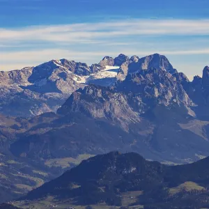 View from Schwarzer Berg to the Dachstein massif