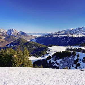 View of snow-covered Santis and Churfirsten from Gulmen View of snow-covered Santis and Churfirsten from Gulmen