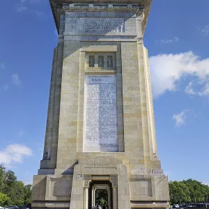Side view of the Triumphal arch