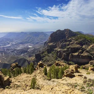 View into the valley of the Caldera de Tirajana
