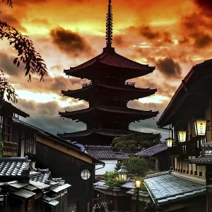 View of Yasaka Pagoda in Higashiyama at sunset View of Yasaka Pagoda in Higashiyama at sunset