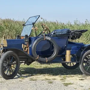 Vintage car, Ford T Runabout, built in 1913