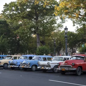 Vintage cars at Parque de la Fraternidad Americana Vintage cars at Parque de la Fraternidad Americana
