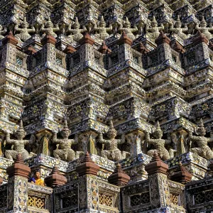 Wat Arun, Temple of Dawn, monk looking out from the terraces