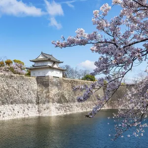 Watch tower at Osaka Castle Wall