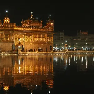 Water reflection of the Golden Temple at night Water reflection of the Golden Temple at night