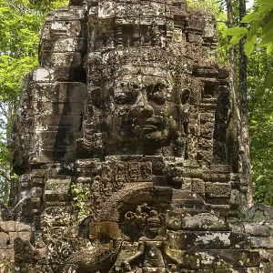 Western Gopuram, face tower at the entrance