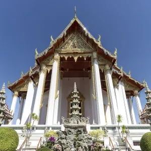 Wihan Luang (the Great Chapel is the centrepiece of the temple)