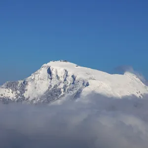 Winter landscape, view from Zwoelferhorn to Schafberg
