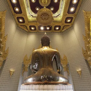 World's largest solid gold Buddha statue World's largest solid gold Buddha statue