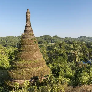 Zina Man Aung Pagoda, Mrauk U, Burma Zina Man Aung Pagoda, Mrauk U, Burma