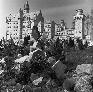 The 1:25 scale model of historic buildings