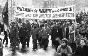 15, 000 steelworkers and their relatives and friends demonstrated against the closure of Maxhuette