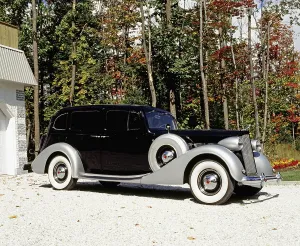 1938 Packard Super 8