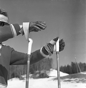 Are 1952. The popular winter sports resort in Jaemtland Sweden where people go to ski and socialise